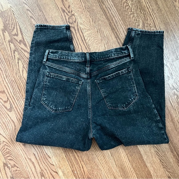 Abercrombie & Fitch Curve Love 80’s Ultra High Rise Mom Jean - Picture 4 of 10
